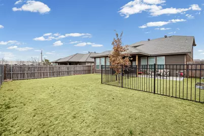 404 Millbrook Lane, Fort Worth, TX 76036 - Photo 35