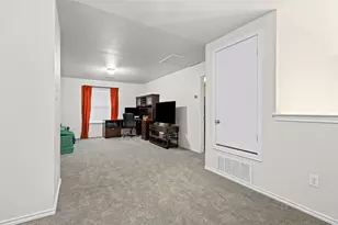 404 Millbrook Ln, Fort Worth, TX 76036 - Photo 29