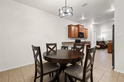 404 Millbrook Lane, Fort Worth, TX 76036 - Photo 7