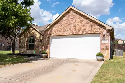1336 Shelley Drive, Burleson, TX 76028 - Photo 3