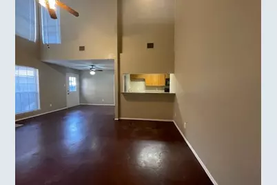 1226 W Hudgins Street, Grapevine, TX 76051 - Photo 3