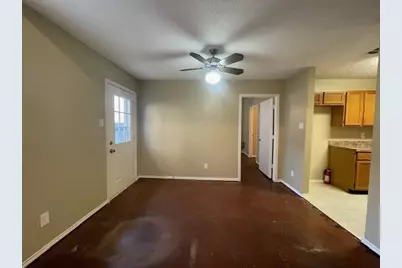 1226 W Hudgins Street, Grapevine, TX 76051 - Photo 7