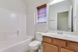 1013 Bird Creek Dr, Little Elm, TX 75068 - Photo 11