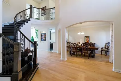 1114 Backbay Drive, Irving, TX 75063 - Photo 5