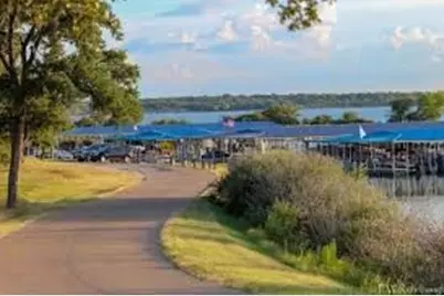 38037 Brookside Drive, Whitney, TX 76692 - Photo 11