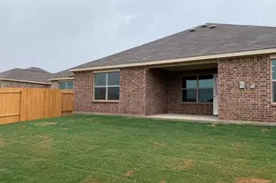 104 Magnolia Dr, Sanger, TX 76266 - Photo 9