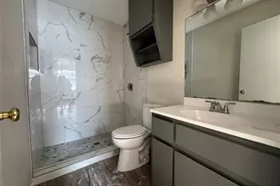 1421 S 12th St, Waco, TX 76706 - Photo 11