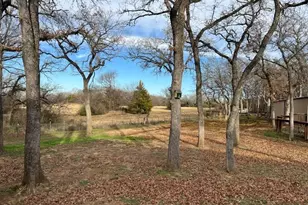 4770 Hidden Oaks Cir, Aubrey, TX 76227 - Photo 5