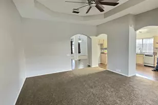 7901 Old Hickory Dr, North Richland Hills, TX 76182 - Photo 7