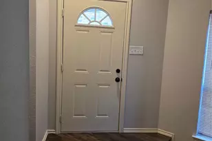 715 Snapdragon Trail, Mesquite, TX 75149 - Photo 3