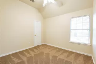 1215 Nocona Dr, Irving, TX 75063 - Photo 31