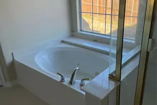 1215 Nocona Dr, Irving, TX 75063 - Photo 23