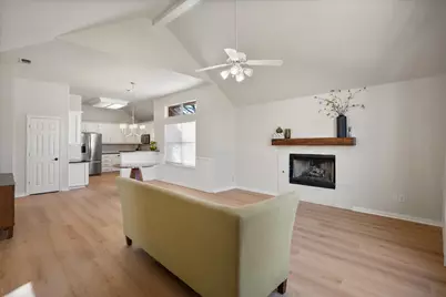 7302 Heritage Oaks Court, Arlington, TX 76001 - Photo 23