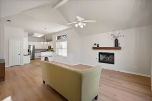 7302 Heritage Oaks Ct, Arlington, TX 76001 - Photo 23