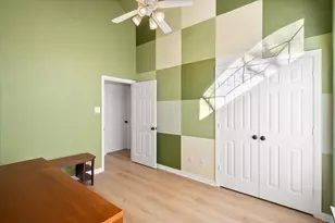 7302 Heritage Oaks Ct, Arlington, TX 76001 - Photo 19