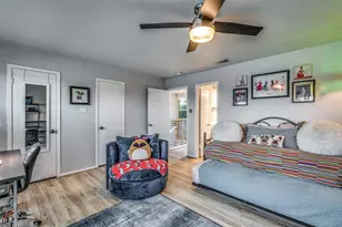 3010 Shady Knoll Ln, Bedford, TX 76021 - Photo 9