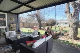 1208 Carolina St, Graham, TX 76450 - Photo 17