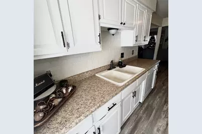 1200 Corvadura Street, Graham, TX 76450 - Photo 9