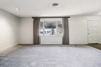 115 N Wisteria Street, Mansfield, TX 76063 - Photo 9