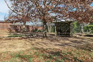 115 N Wisteria St, Mansfield, TX 76063 - Photo 35