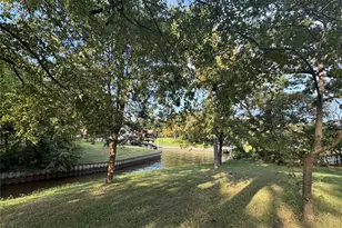 108 Point O View St, Gun Barrel City, TX 75156 - Photo 5