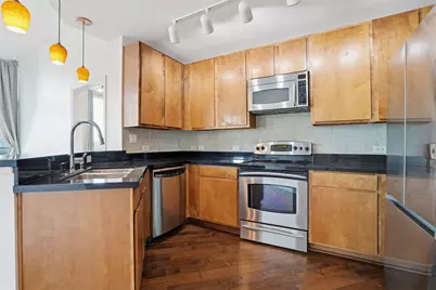 500 Throckmorton Street #1409, Fort Worth, TX 76102 - Photo 3