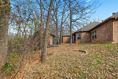 204 Trailwood Drive, Euless, TX 76039 - Photo 35