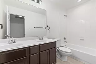 2698 Lake Ridge Dr, Little Elm, TX 75068 - Photo 9