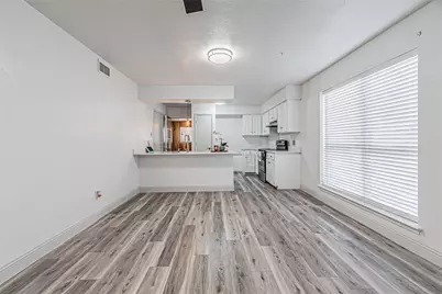 1313 Oakbluff Drive, Lancaster, TX 75146 - Photo 11