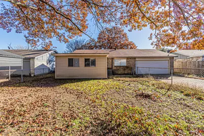 1313 Oakbluff Drive, Lancaster, TX 75146 - Photo 31