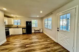 318 Windsor Dr, Pottsboro, TX 75076 - Photo 3