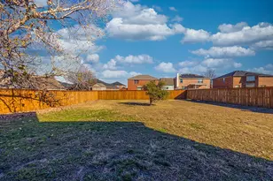 8107 Colwick Ln, Arlington, TX 76002 - Photo 9