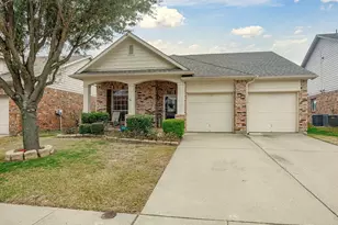 10981 Hawks Landing Rd, Fort Worth, TX 76052 - Photo 3