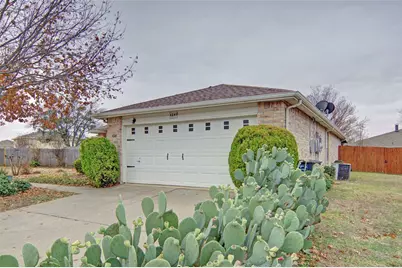 4245 Gray Fox Drive, Fort Worth, TX 76123 - Photo 5