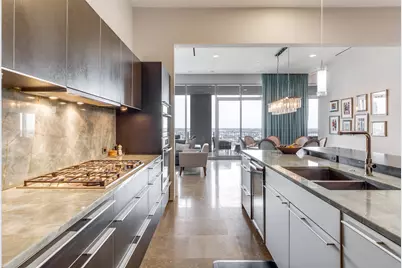 1717 Arts Plaza #1810, Dallas, TX 75201 - Photo 5