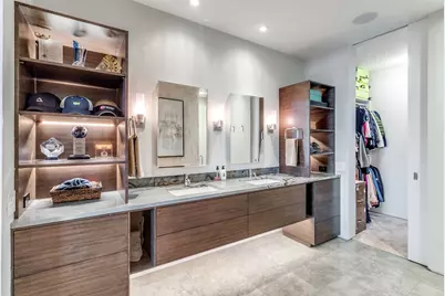 1717 Arts Plaza #1810, Dallas, TX 75201 - Photo 15