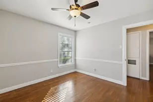 832 Bowie St, Garland, TX 75040 - Photo 17