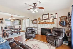 102 Van Meter Dr, Aurora, TX 76078 - Photo 3