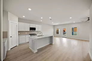 731 Carson Dr, Forney, TX 75126 - Photo 3