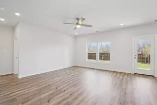 733 Vineyard Wy, Forney, TX 75126 - Photo 1