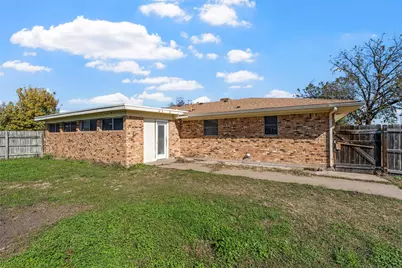 309 N Orchard Drive, Rosebud, TX 76570 - Photo 19