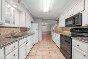 309 N Orchard Dr, Rosebud, TX 76570 - Photo 9