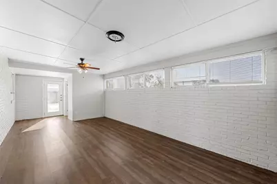 309 N Orchard Drive, Rosebud, TX 76570 - Photo 15