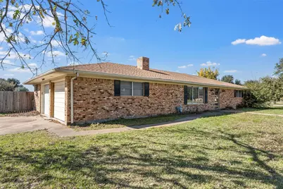 309 N Orchard Drive, Rosebud, TX 76570 - Photo 3