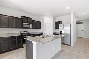 3613 Ridgeway Ln, Denton, TX 76226 - Photo 5