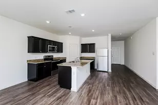 505 Canoe Way, Crowley, TX 76036 - Photo 5