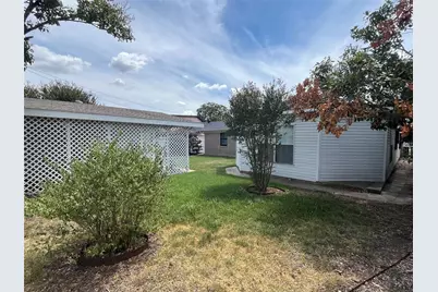 4509 Huntington Drive, Garland, TX 75042 - Photo 15