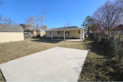 705 Glynn Oaks Drive, Arlington, TX 76010 - Photo 11