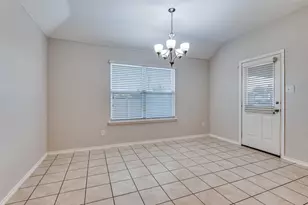 542 Clearlake Dr, Waxahachie, TX 75165 - Photo 11