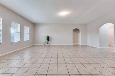 542 Clearlake Drive, Waxahachie, TX 75165 - Photo 3